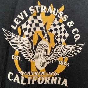 LEVI'S STRAUSS & CO. t-shirt